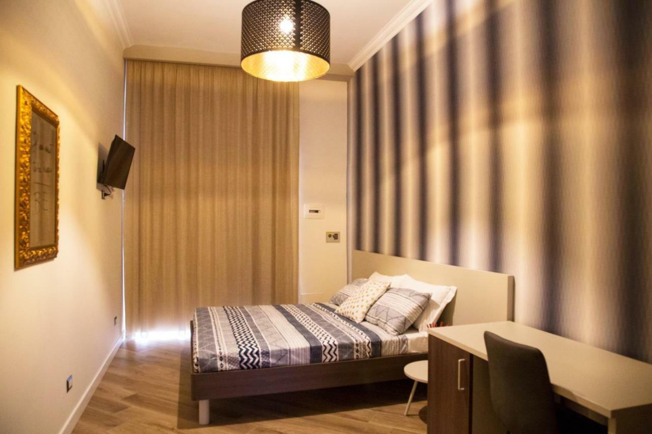 Garibaldi Rooms ナポリ エクステリア 写真