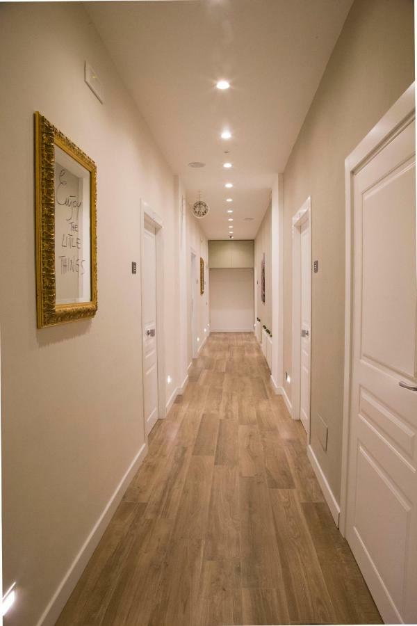Garibaldi Rooms ナポリ エクステリア 写真